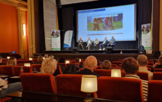 Teilnehmer der LifeGRID-Veranstaltung im Centraltheater in Brake