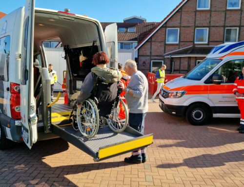 Stresstest für den Ernstfall: Katastrophenschutz probt Evakuierung einer Seniorenresidenz