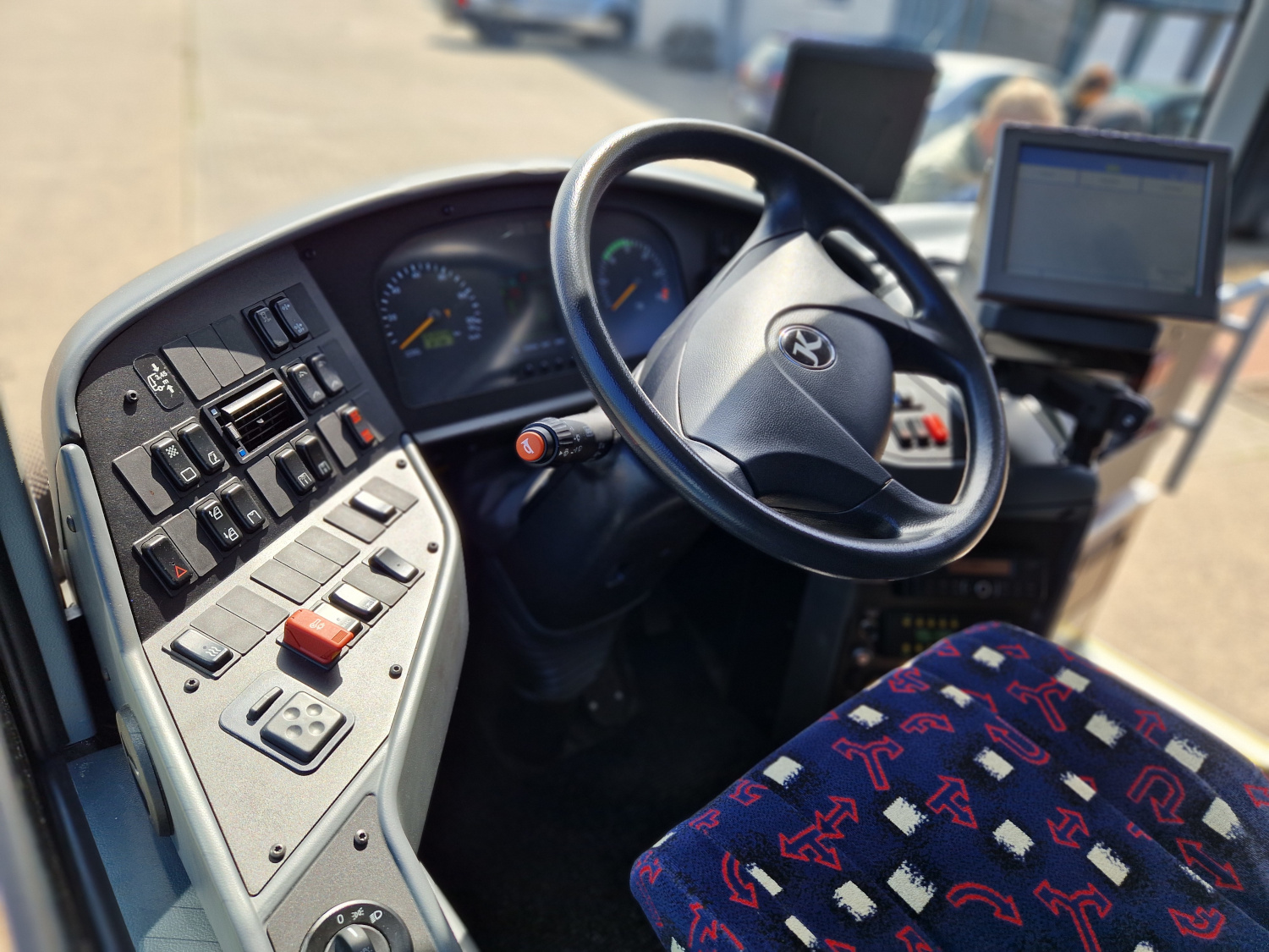 Bus_1
